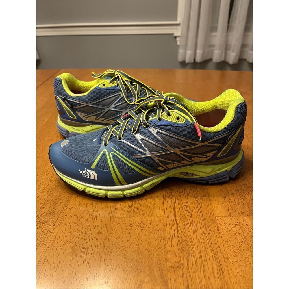 The North Face ultra equity running shoes Gore-Tex Vibram Soles Women’s 8.5